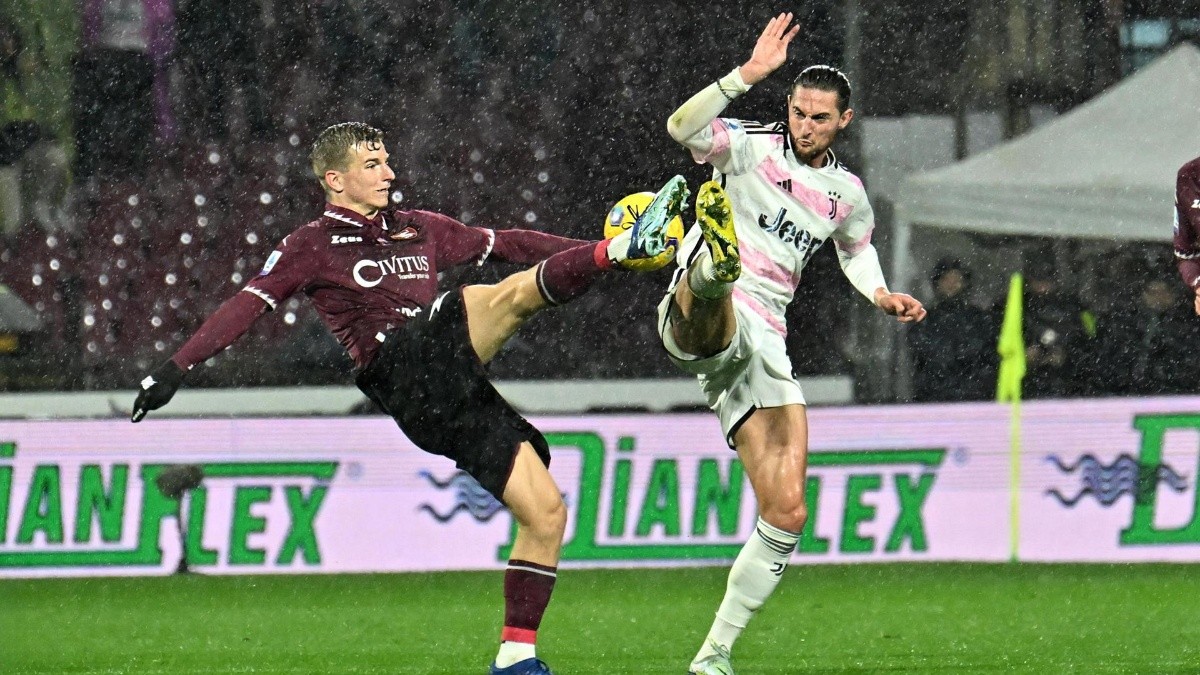 Serie A Con Ochoa En La Banca La Juventus Vence Al Salernitana Con